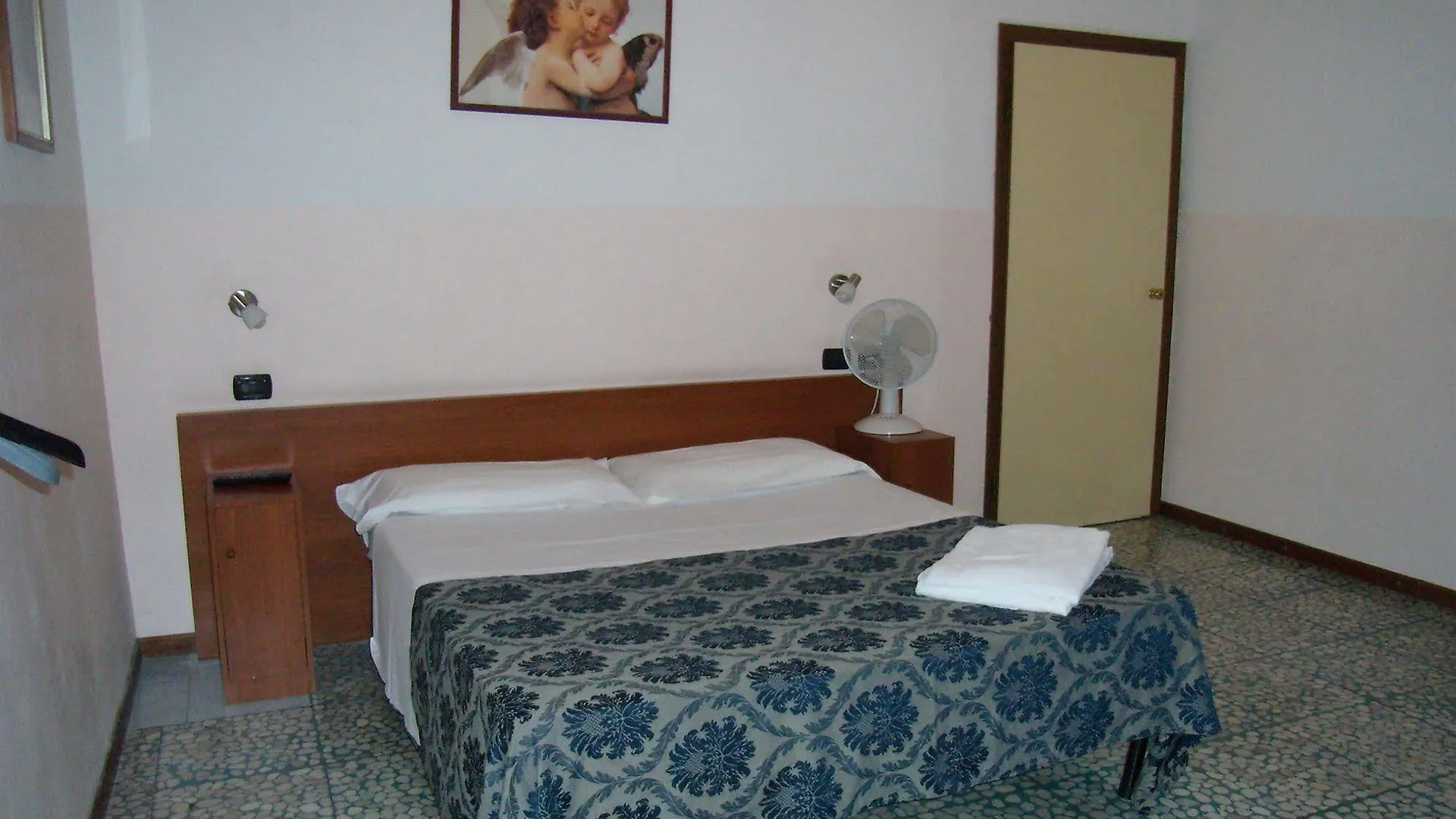 ***  Guest House Central Station Milan Italie