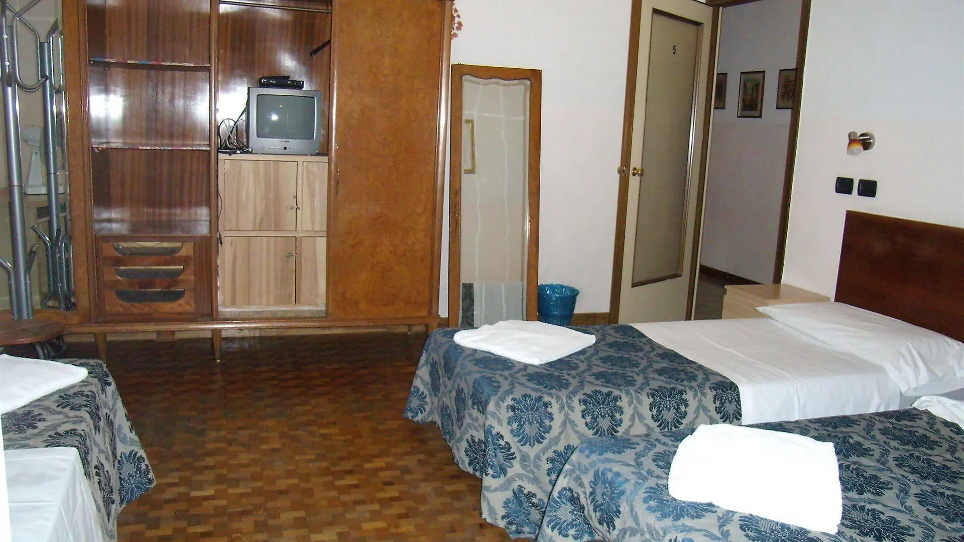 Guest House Central Station Milan